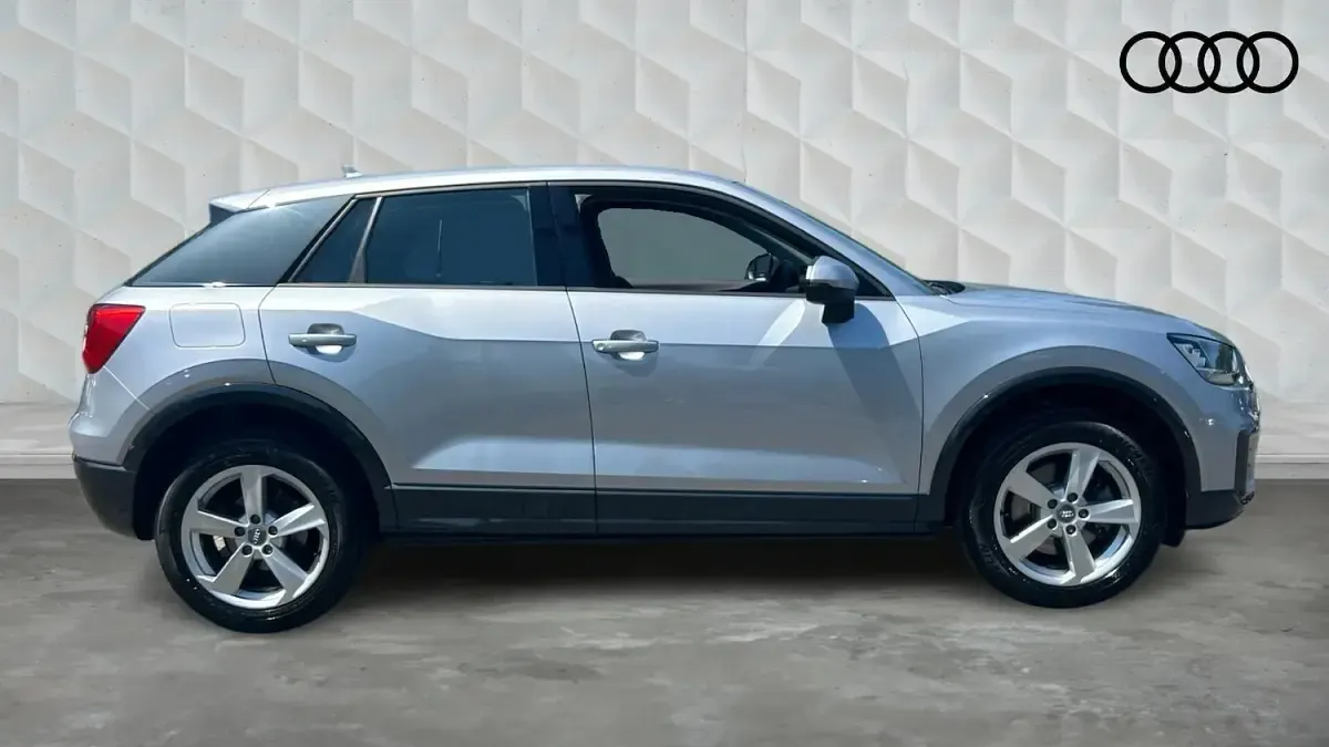 Used Audi Q2 Sport 150 HP (110 kW) 2018 Silver SUV
