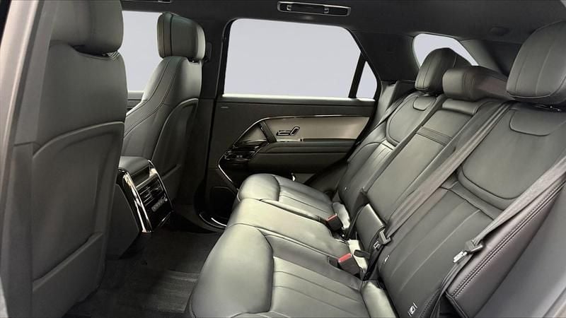 Used Land Rover Range Rover Sport SE 2025 SUV