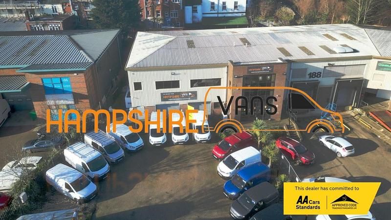 Used Ford Transit 75 HP (55 kW) 2019 White Van