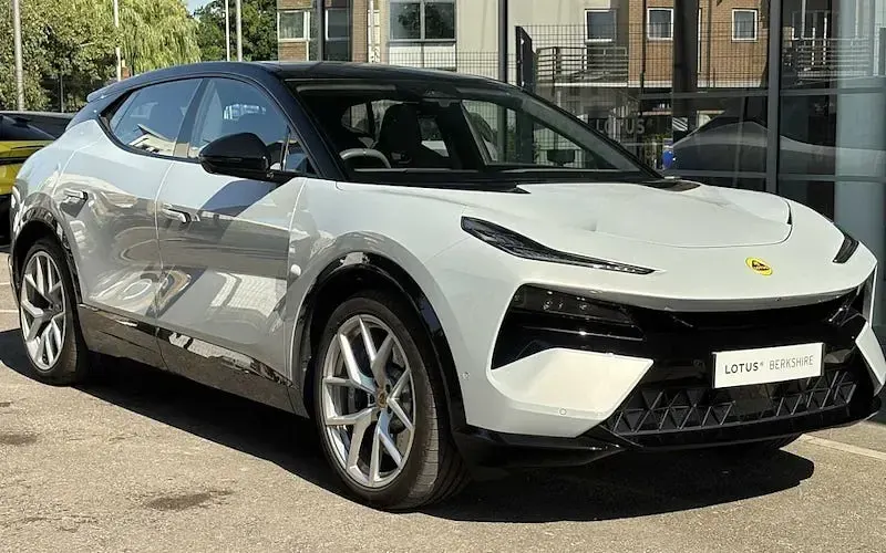 Used Lotus Eletre 450 kW (612 HP) 2026 SUV