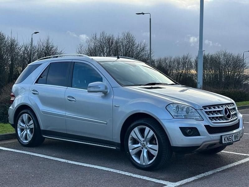 Silver Used 2010 Mercedes ML350 SUV | £7,850 (Expensive) - Image 1/4