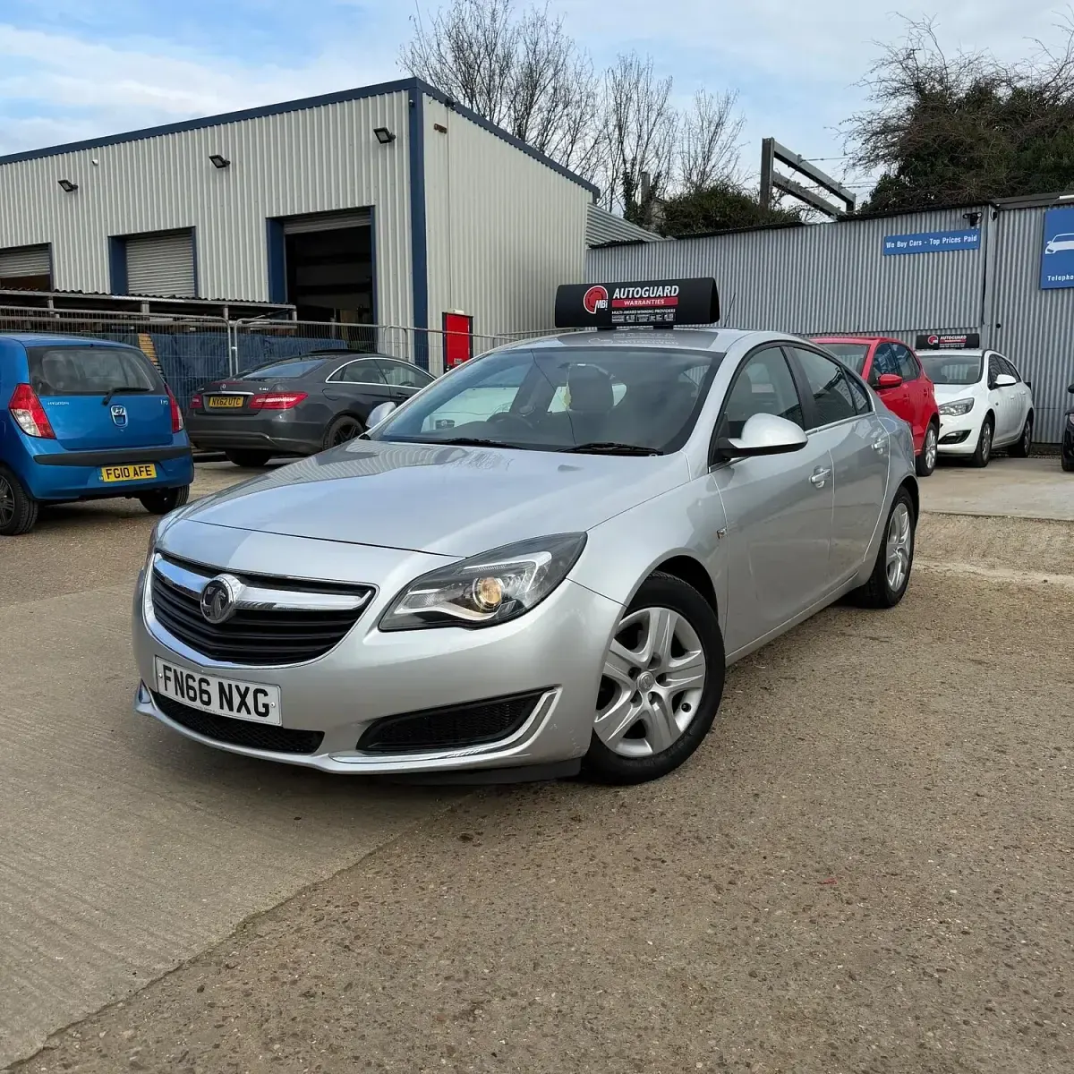 Used Vauxhall Insignia Design Edition 2016 Silver Hatchback
