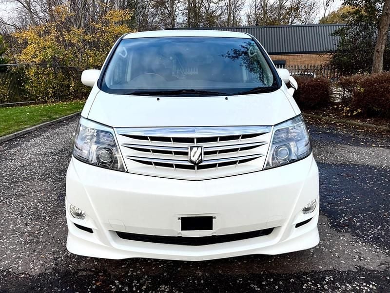 Used Toyota Alphard Edition 2008 Pearl white MPV