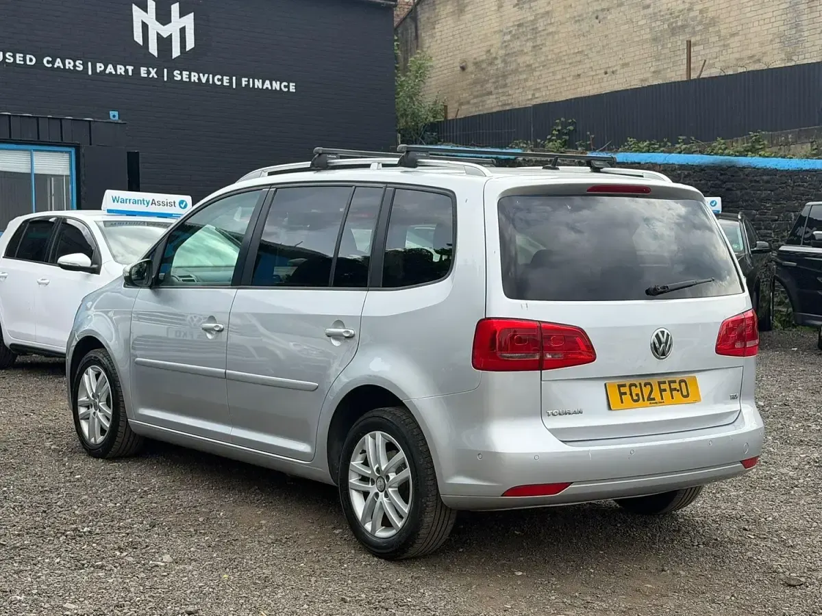 Used VW Touran SE 105 HP (77 kW) 2012 Silver MPV