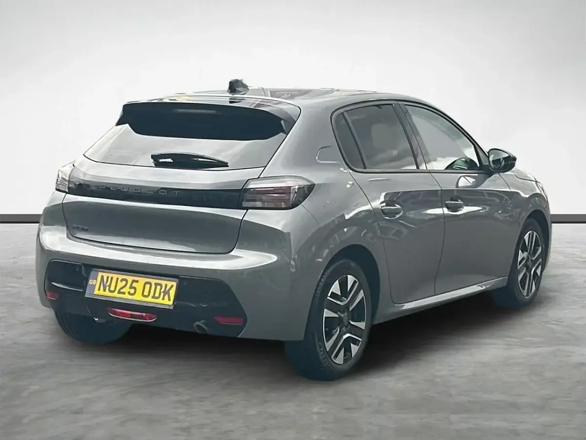Second-hand Peugeot 208 Allure 99 CP (72 kW) 2025 Gri Hatchback