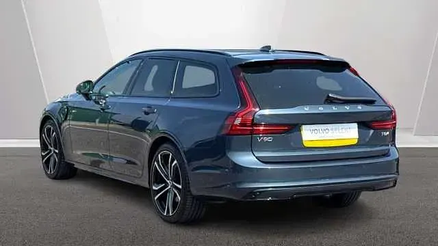 Used Volvo V90 Ultra 449 HP (330 kW) 2025 Blue Estate