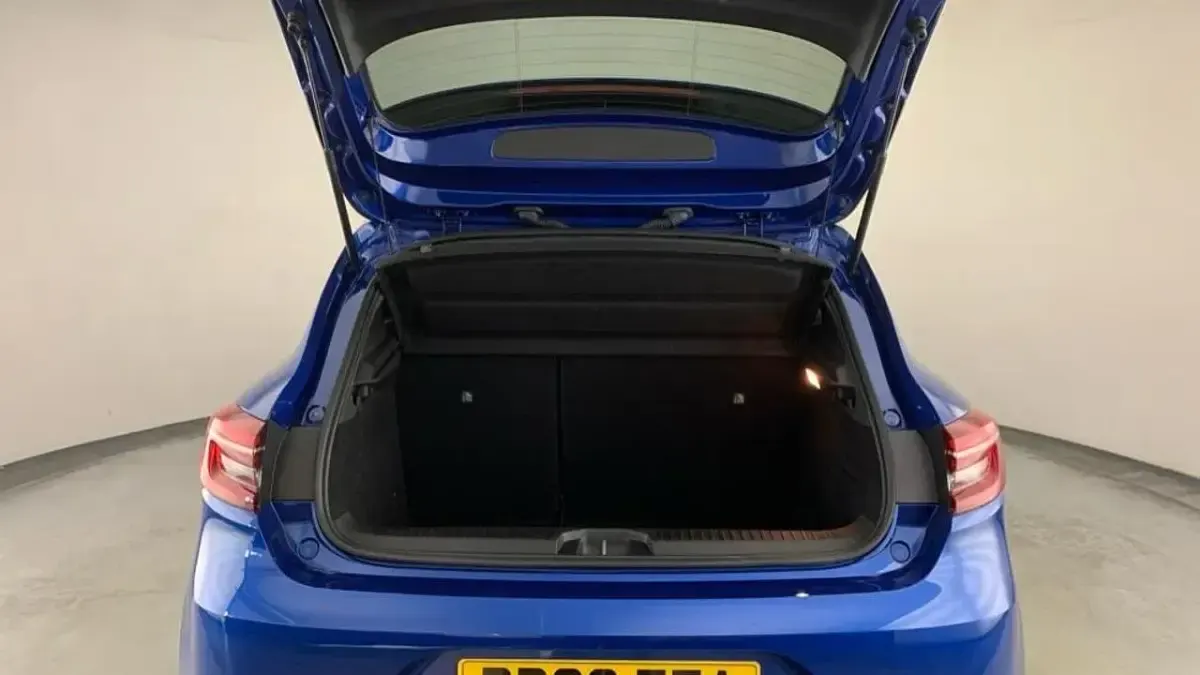 Used Renault Clio RS Line 128 HP (94 kW) 2020 Blue