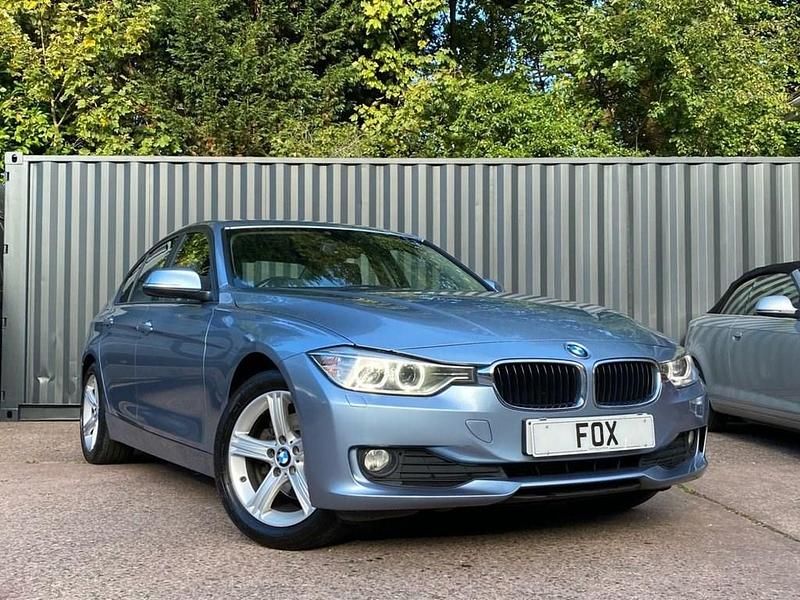 Blue Used 2014 BMW 320 Comfort Edition Sedan | £9,274 (Fair price) - Image 1/4