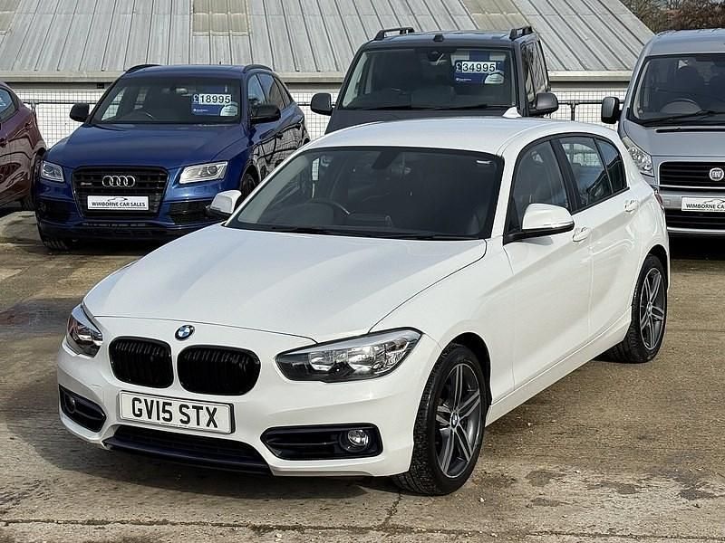 Used BMW 120 Sport Line 2015 Alpine white Hatchback