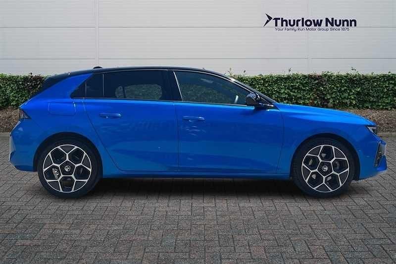 Used Vauxhall Astra S 130 HP (95 kW) 2025 Blue Hatchback