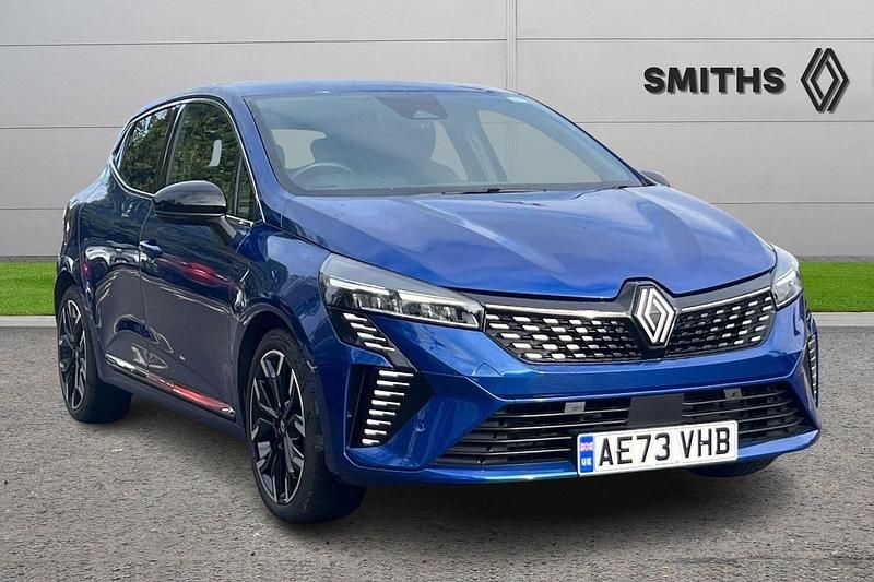 Used Renault Clio V Techno 143 HP (105 kW) 2023 Iron blue  Hatchback