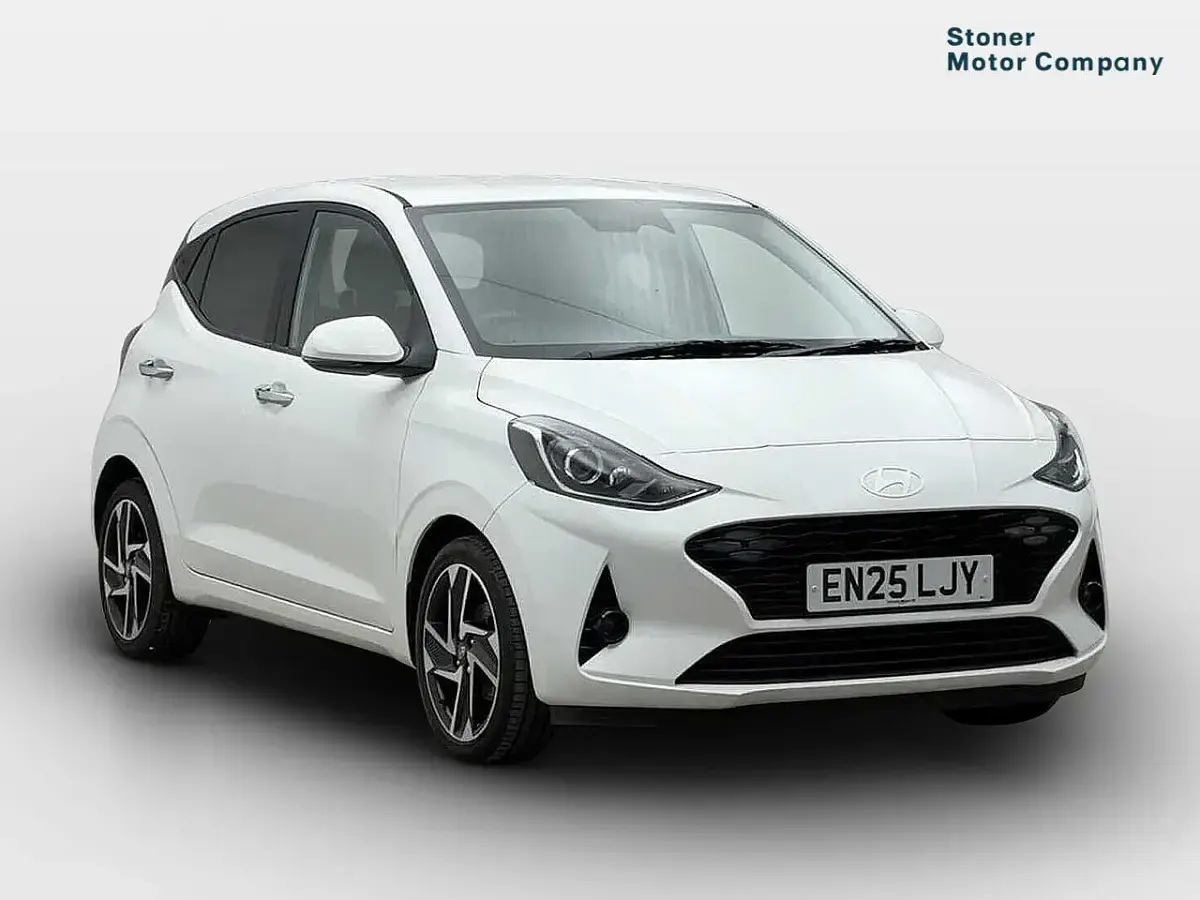 Used Hyundai i10 Premium 79 HP (58 kW) 2025 Hatchback