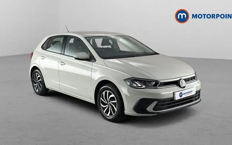 Used VW Polo Life 80 HP (58 kW) 2024 Hatchback