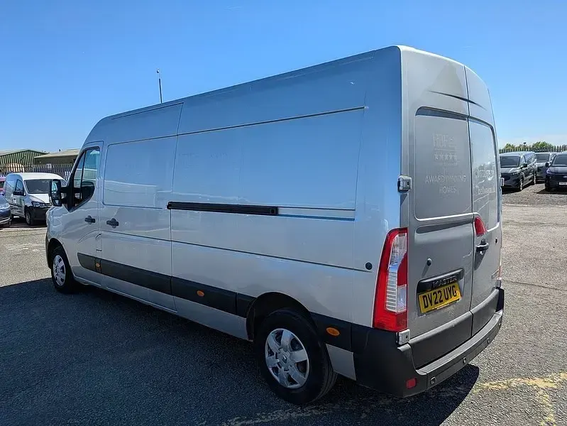 Usado Renault Master Business 2022 Cinzento Monovolume