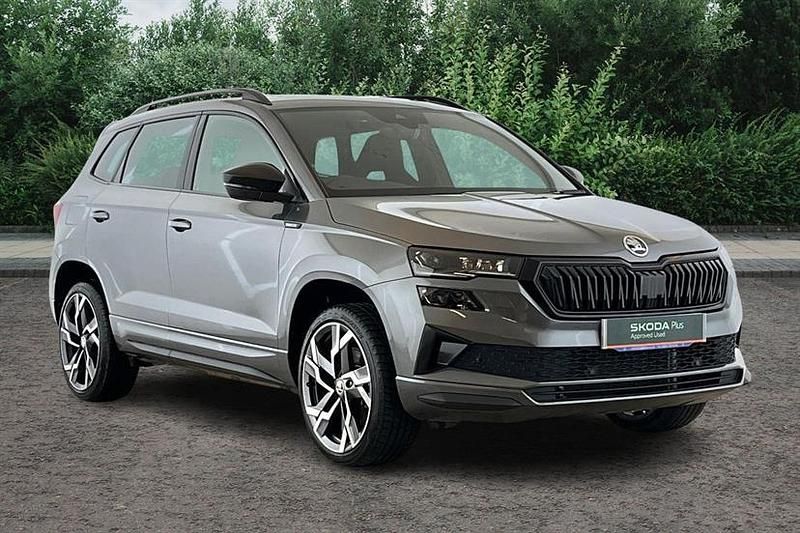 Graphite grey Used 2024 Skoda Karoq SportLine SUV | £25,990 (Fair price) - Image 1/3