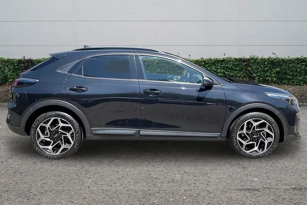 New Kia XCeed GT-Line 2026 Black SUV