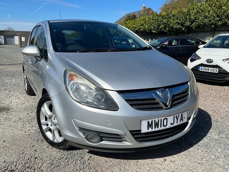Used Vauxhall Corsa 85 HP (62 kW) 2010 Silver Hatchback