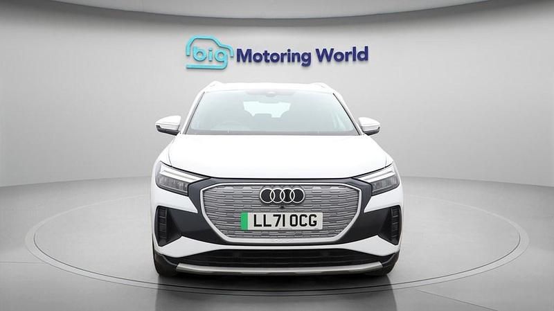 Used Audi Q4 e-tron Sport 125 kW (170 HP) 2021 SUV