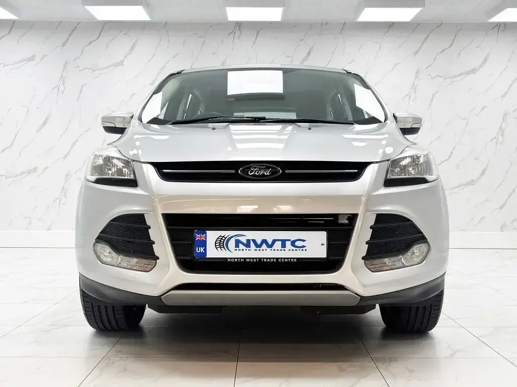 Used Ford Kuga Zetec 150 HP (110 kW) 2016 Silver SUV