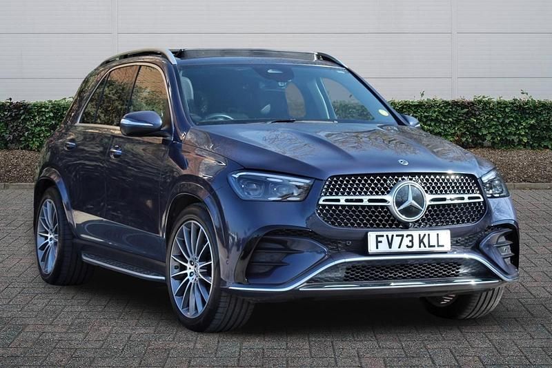 Used Mercedes GLE300 AMG line 2024 Blue Estate