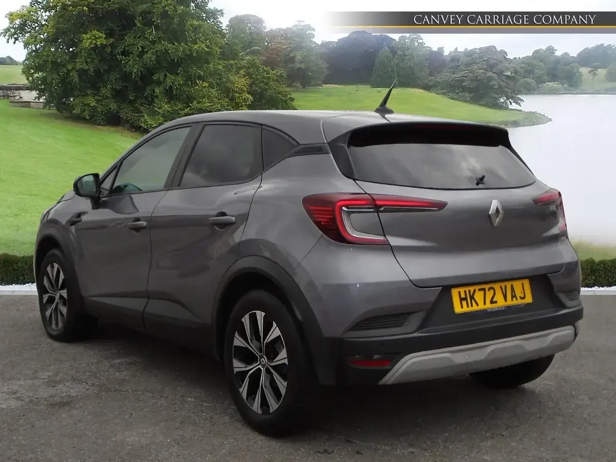 Used Renault Captur Evolution 140 HP (102 kW) 2022 Grey SUV