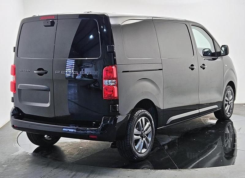 New Peugeot Expert 145 HP (106 kW) 2025 Black Van