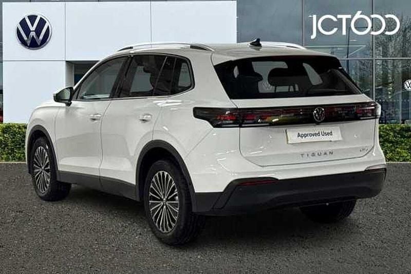 Used VW Tiguan Match 150 HP (110 kW) 2025 White SUV