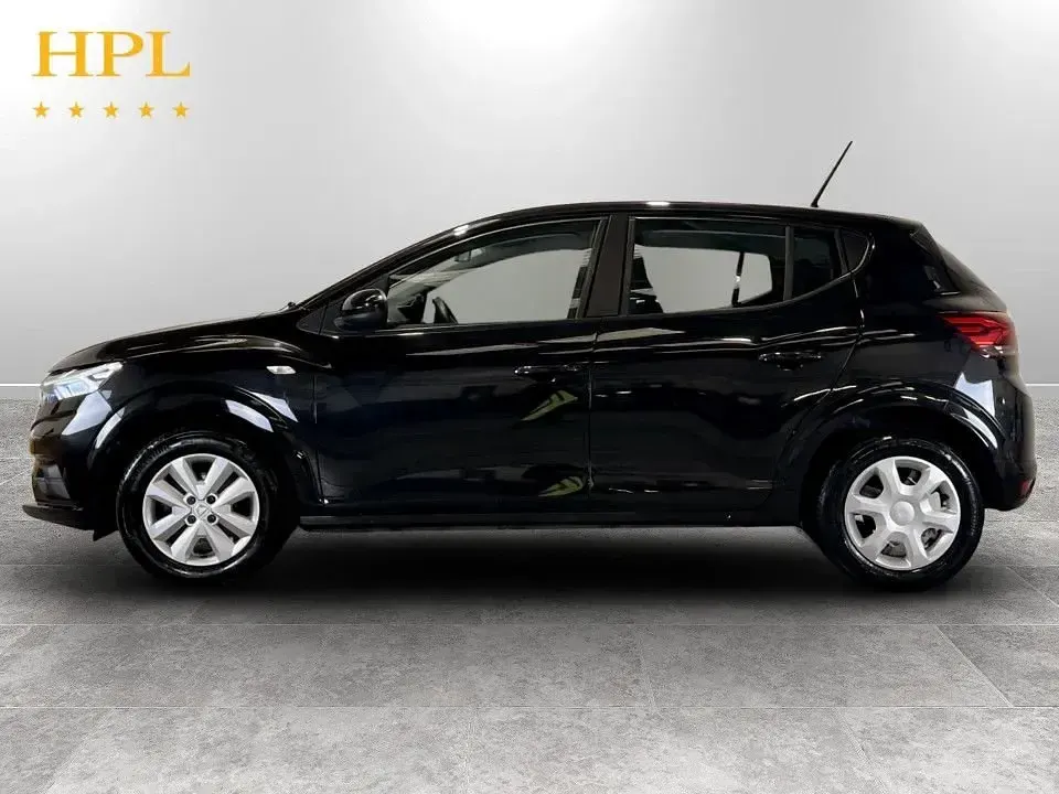 Używany Dacia Sandero Comfort 100 KM (73 kW) 2021 Czarny Hatchback