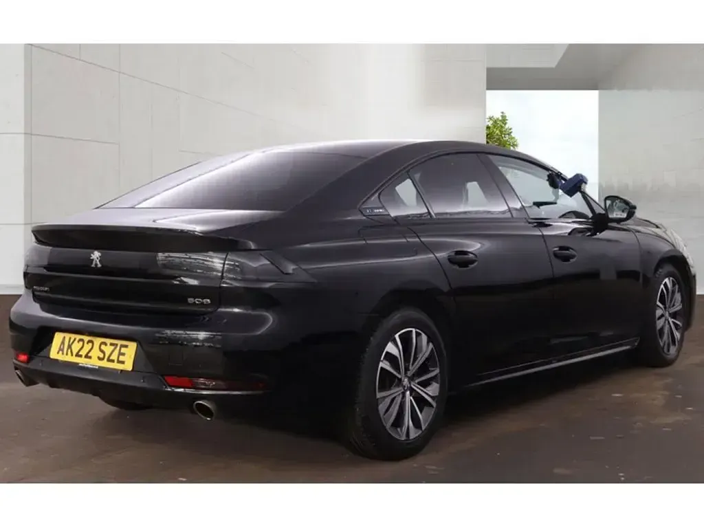 Used Peugeot 508 Allure Premium 360 HP (264 kW) 2022 Black Hatchback