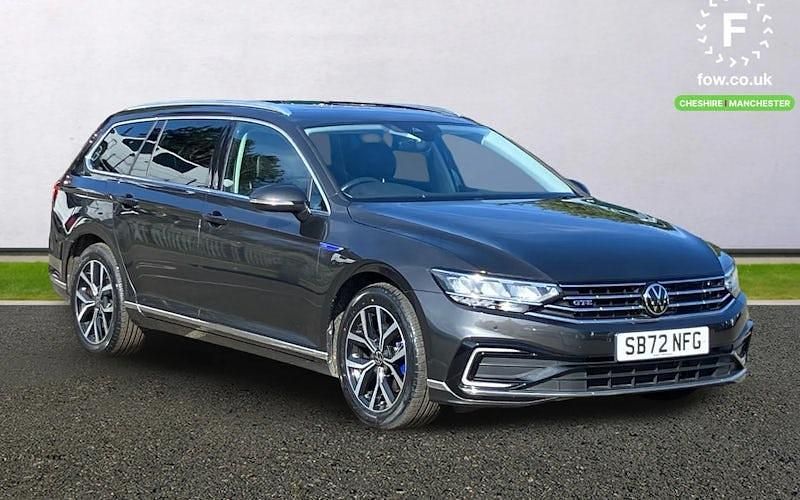Used VW Passat GTE 218 HP (160 kW) 2023 Grey Estate