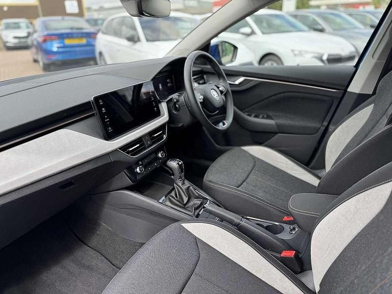 Used Skoda Scala SE L 114 HP (83 kW) 2025 Race blue metallic Hatchback