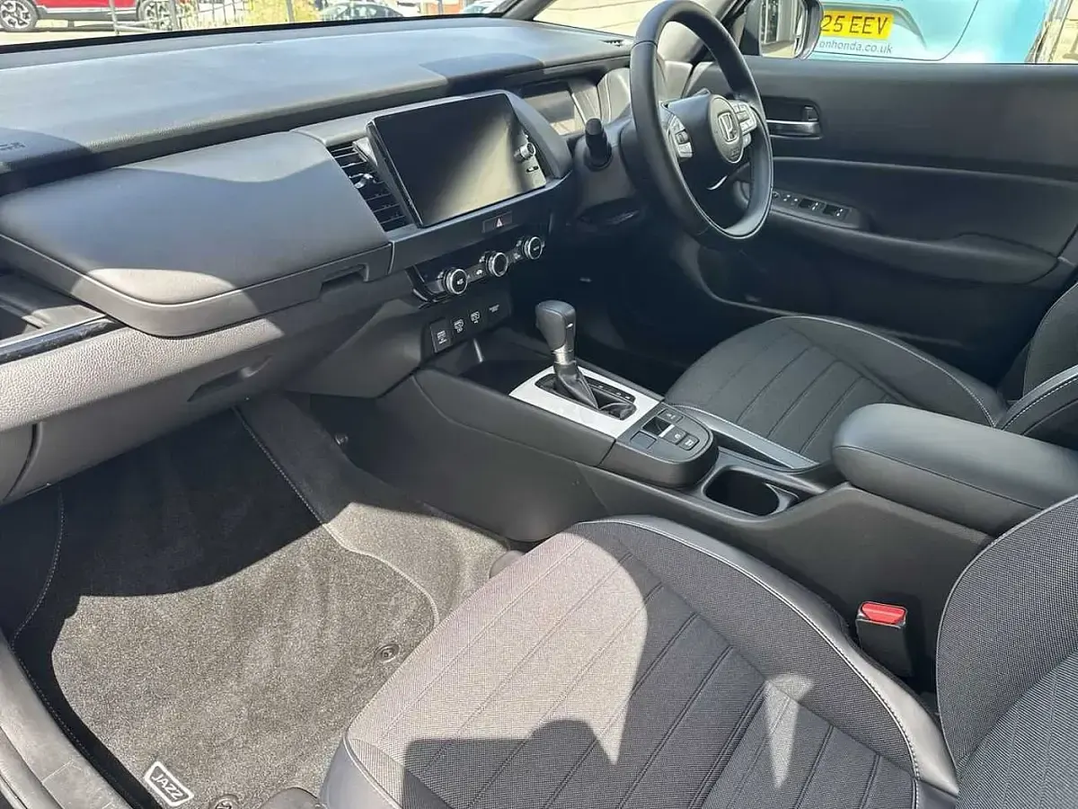 Used Honda Jazz Advance 122 HP (89 kW) 2025 Black Hatchback