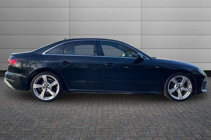 Used Audi A4 S-Line 163 HP (119 kW) 2021 Black Sedan