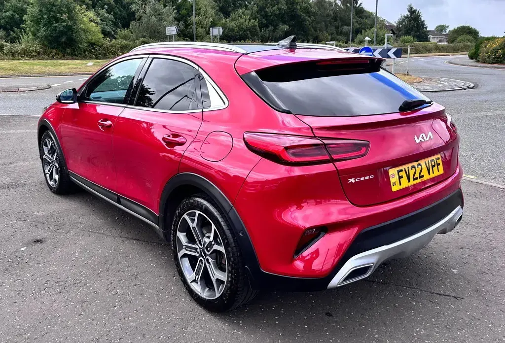 Used Kia XCeed 158 HP (116 kW) 2022 Red SUV