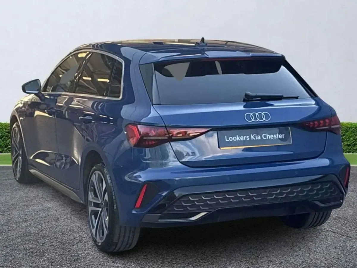Used Audi A3 e-tron S-Line 204 HP (150 kW) 2025 Blue Hatchback