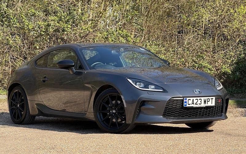 Used Toyota GR86 235 HP (172 kW) 2022 Grey Coupe