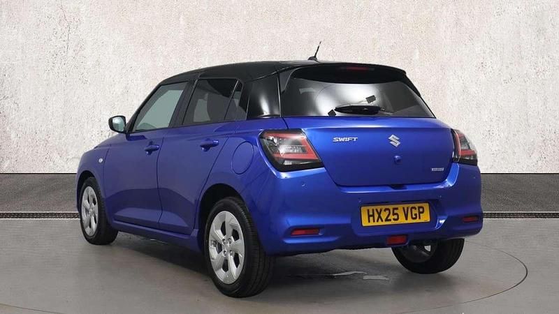 New Suzuki Swift 82 HP (60 kW) 2025 Blue Hatchback