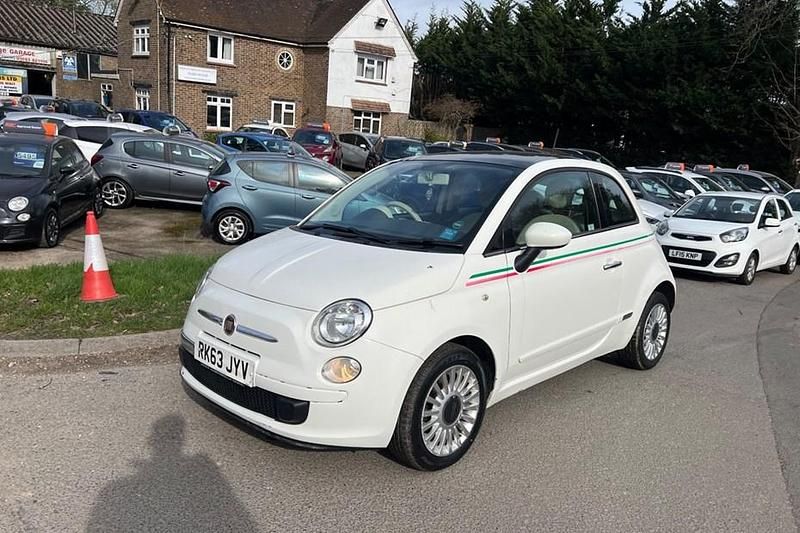 Used Fiat 500 Lounge 69 HP (50 kW) 2013 White Hatchback