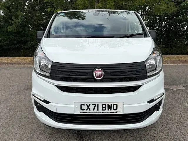Used Fiat Talento 120 HP (88 kW) 2021 White MPV