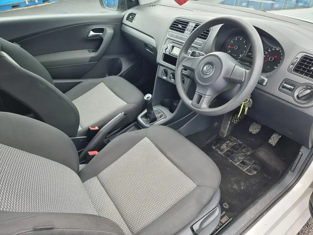 Used VW Polo S 2011 White Hatchback