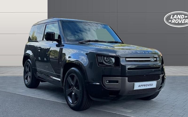Used 2025 Land Rover Defender HSE Dynamic SUV | £59,000 (Super price) - Image 1/4
