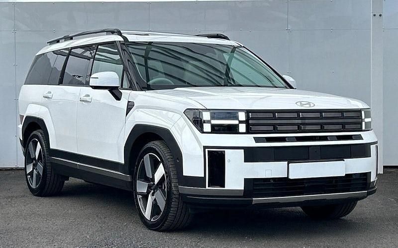 White Used 2025 Hyundai Santa Fe Ultimate SUV | £45,208 - Image 1/4