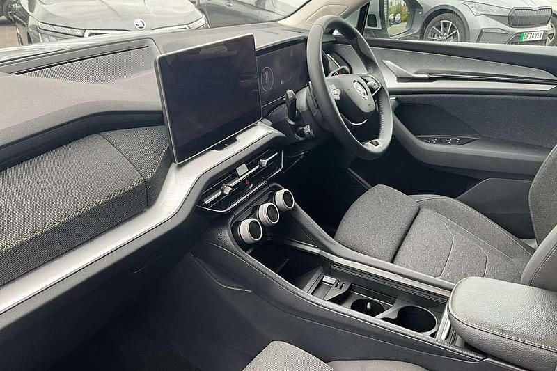 Image 2/4