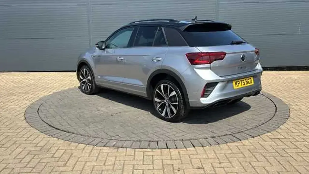 Used VW T-Roc 150 HP (110 kW) 2025 SUV