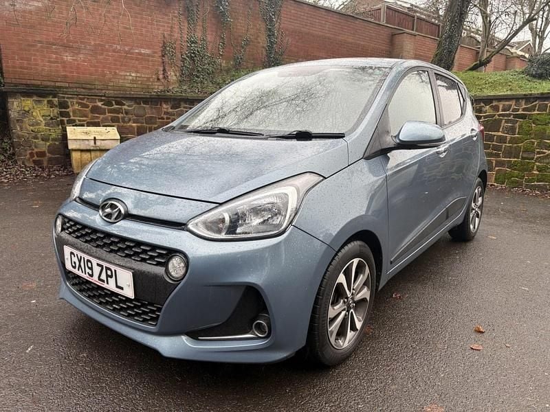 Used Hyundai i10 SE 87 HP (63 kW) 2019 Blue Hatchback