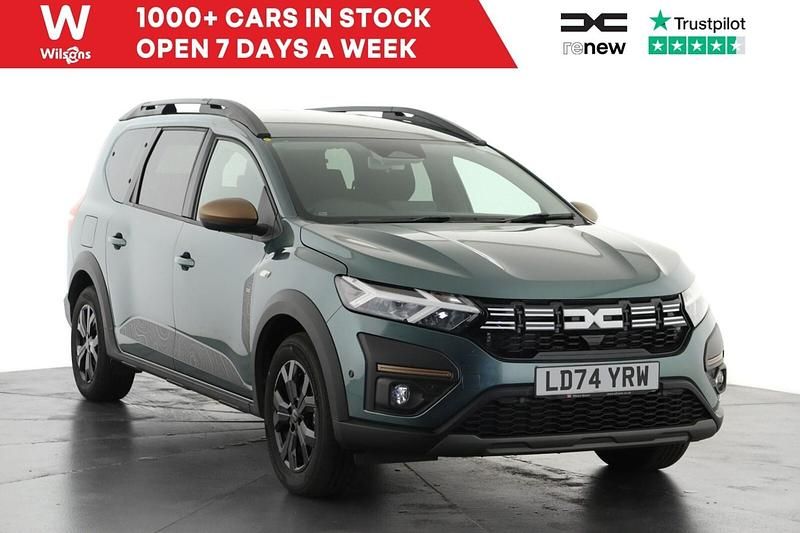 Used Dacia Jogger Extreme 2024 Green MPV