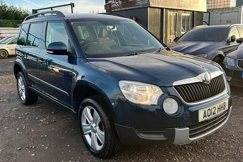 Used Skoda Yeti SE 105 HP (77 kW) 2012 Blue SUV