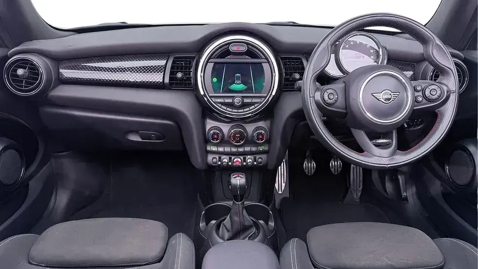 Used Mini Cooper S Cabriolet Sport 189 HP (139 kW) 2019 Red Cabriolet