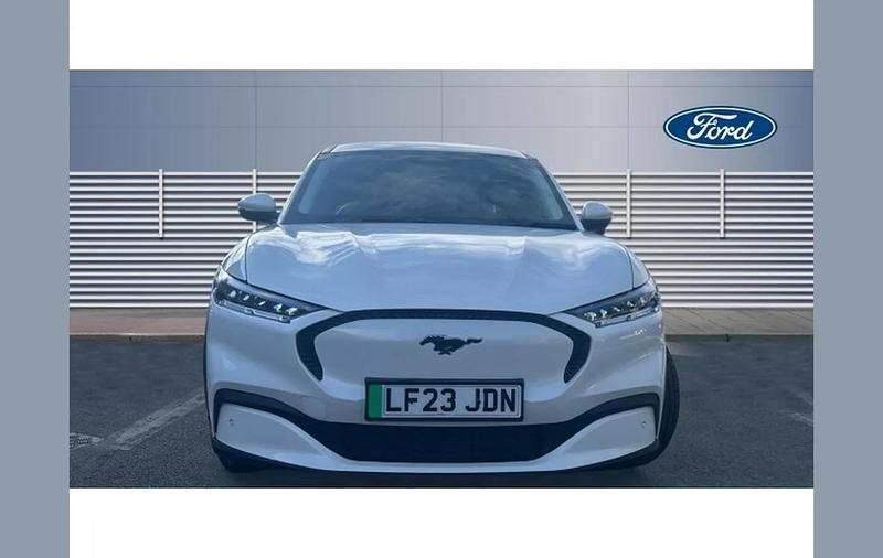 Used Ford Mustang Mach-E Extended Range 212 kW (289 HP) 2023 White SUV