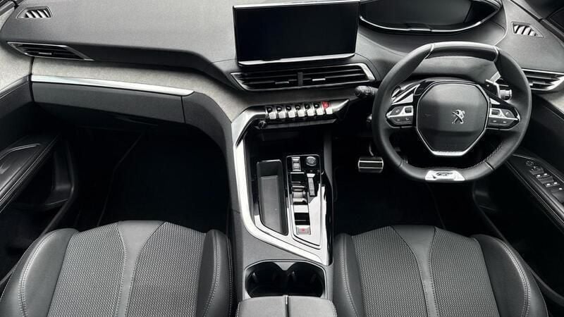 White Used 2024 Peugeot 5008 GT MPV | £27,349 (Fair price) - Image 1/4